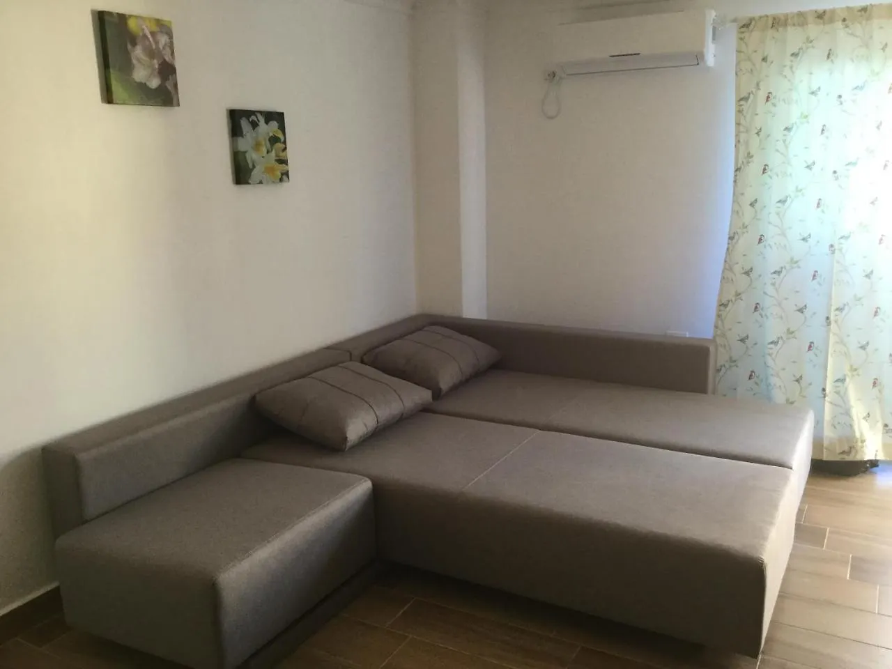 Kk Fafa Apartments Golem